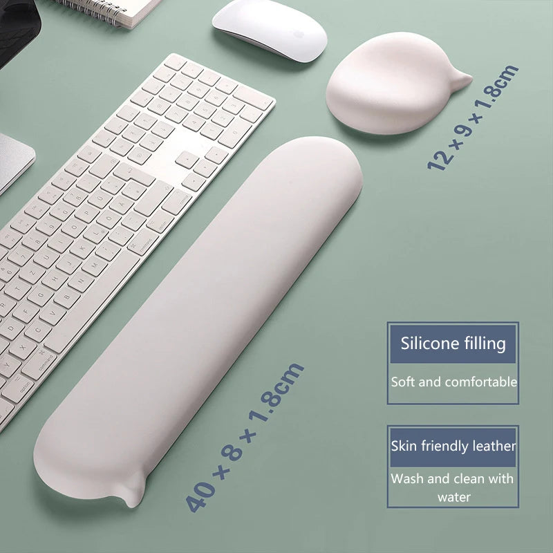 Chat Bubble Silicone Wrist Pad - Ergonomic Hand & Palm Rest for Keyboard and Mouse!